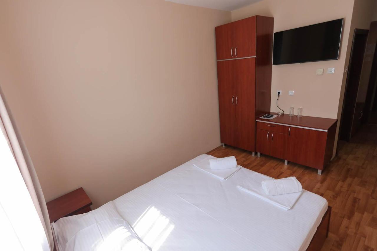 Restoran Bsk Bed & Breakfast Beograd Bagian luar foto