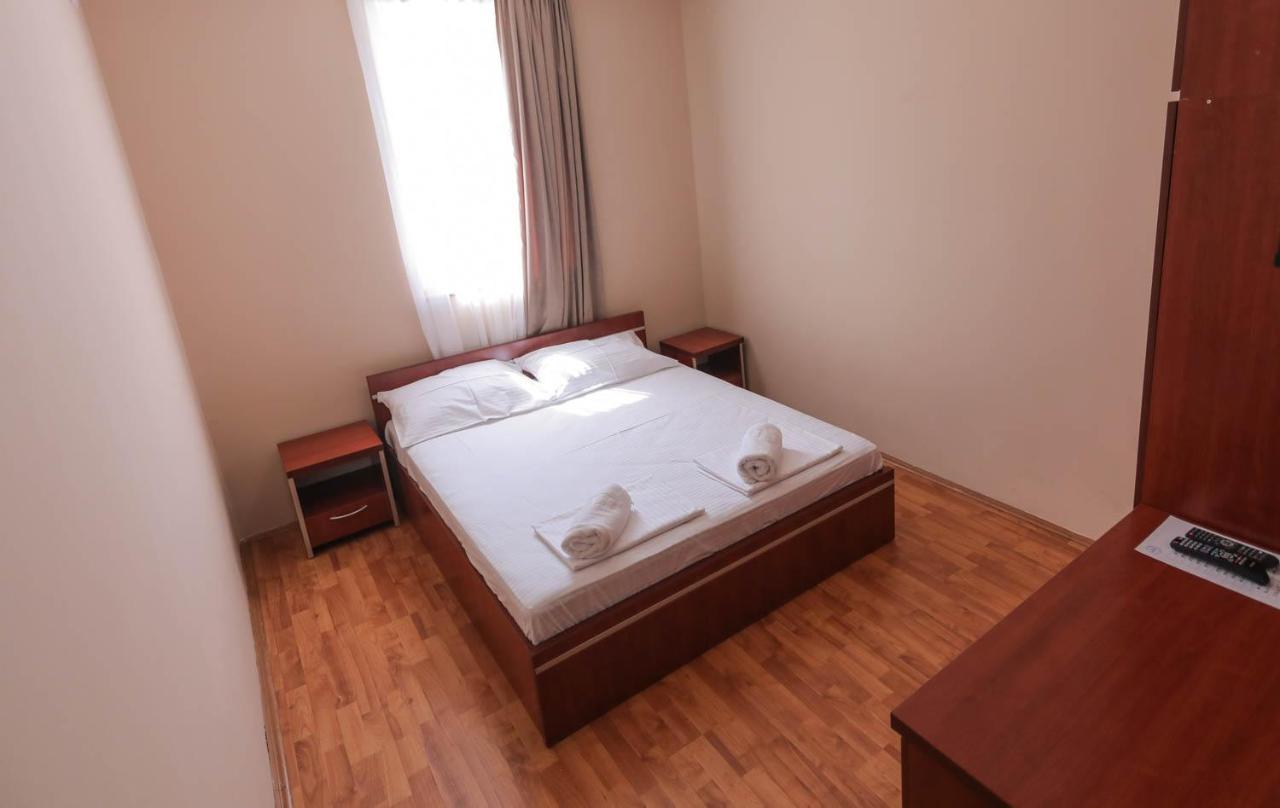 Restoran Bsk Bed & Breakfast Beograd Bagian luar foto